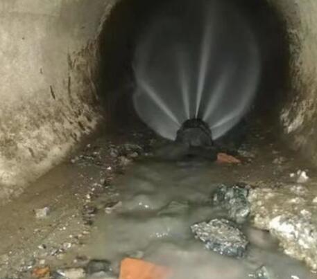 梅里斯达斡尔族市政管道清淤