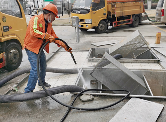 梅里斯达斡尔族隔油池清理